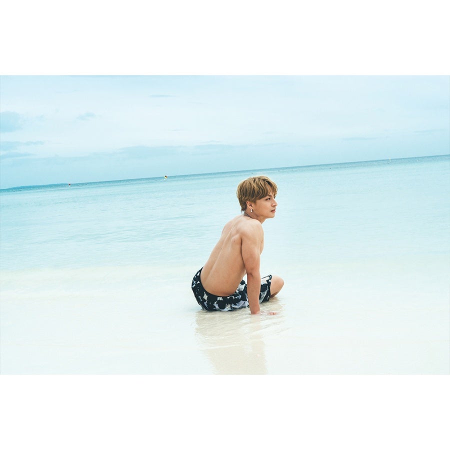 白濱亜嵐 2nd写真集｢Hallelujah!!｣通常版 詳細画像 カラー共通 1