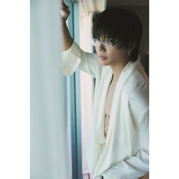 武知海青 1st写真集｢タイトル未定｣/EXILE TRIBE STATION限定カバー版 詳細画像