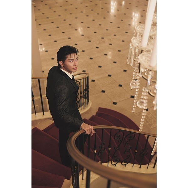 武知海青 1st写真集｢タイトル未定｣/EXILE TRIBE STATION限定カバー版 詳細画像