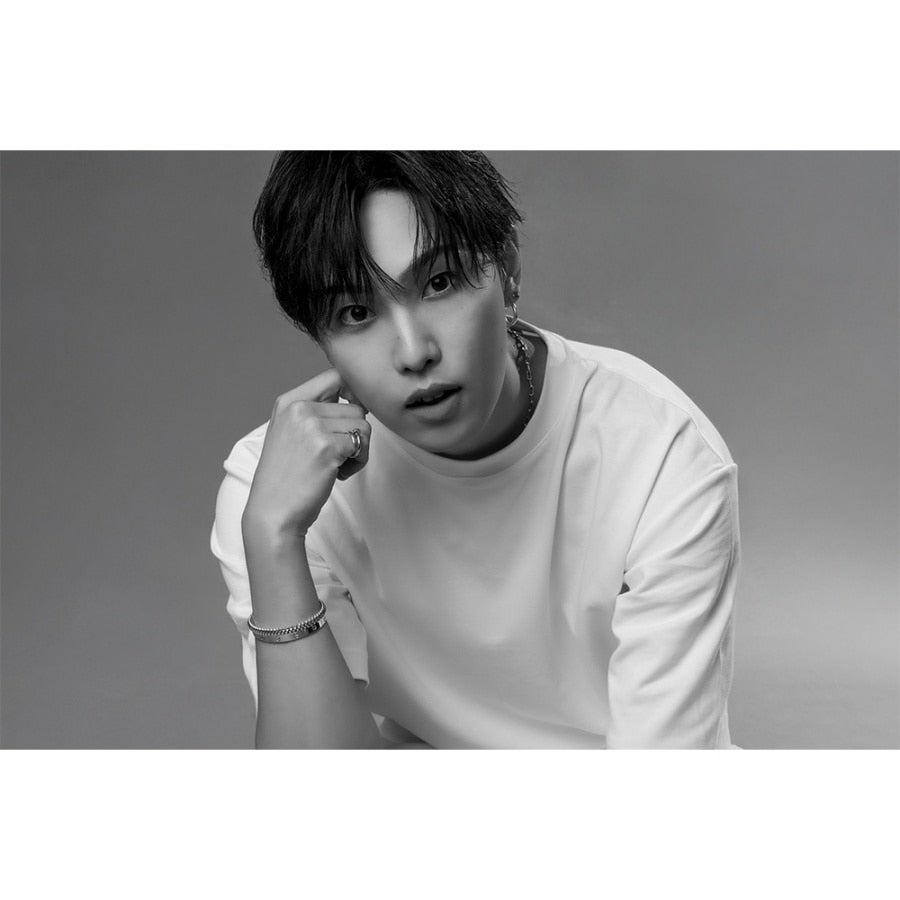 【12/13(土)宮城撮影会抽選付】堀夏喜 1st写真集｢LIVING FOR｣ 詳細画像 堀夏喜 1