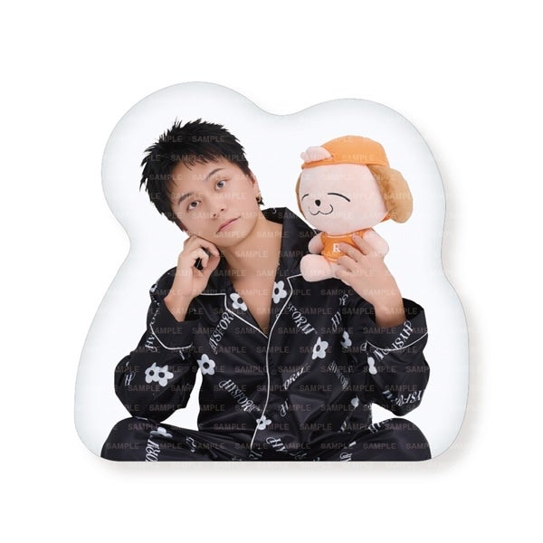 BALLISTIK BOYZ 2026 カレンダー ダイカットクッション 詳細画像