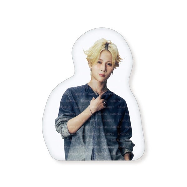 WOLF HOWL HARMONY 2026 カレンダー ダイカットクッション 詳細画像